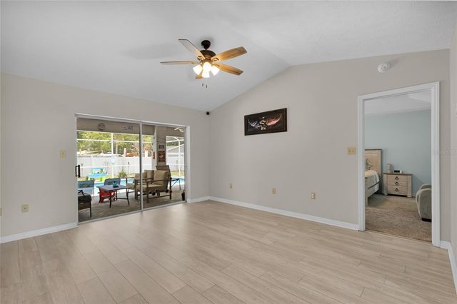 3007 DUPONT STREET, Eustis, FL 32726