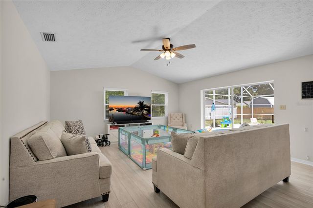 3007 DUPONT STREET, Eustis, FL 32726