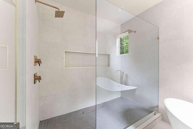 2668 Hosea L Williams Drive NE, Atlanta, GA 30317