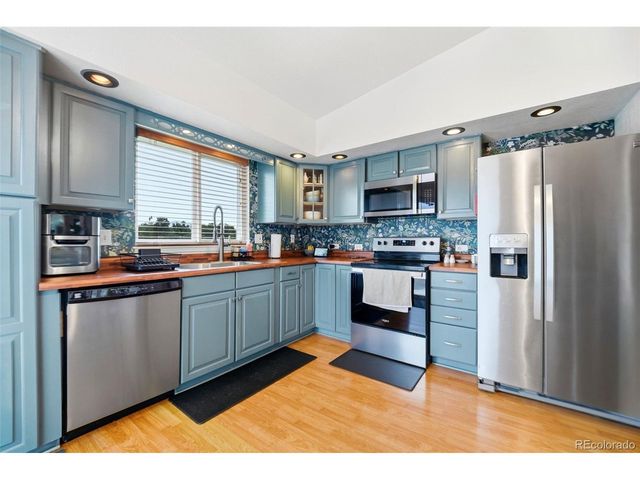 4879 S Johnson St, Denver, CO 80123