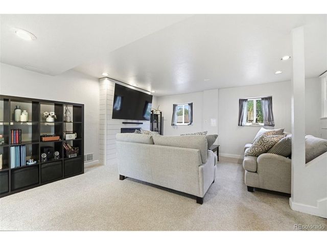 4879 S Johnson St, Denver, CO 80123