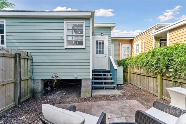 534 E Gordon Lane, Savannah, GA 31401