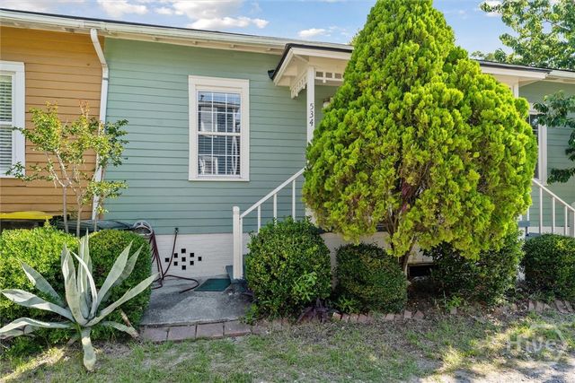 534 E Gordon Lane, Savannah, GA 31401