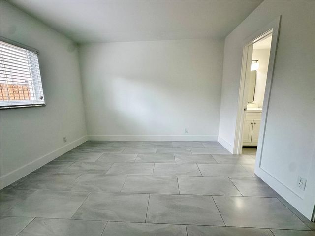 1440 NE 50th Court 3, Fort Lauderdale, FL 33334