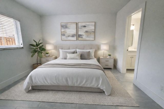 1440 NE 50th Court 3, Fort Lauderdale, FL 33334