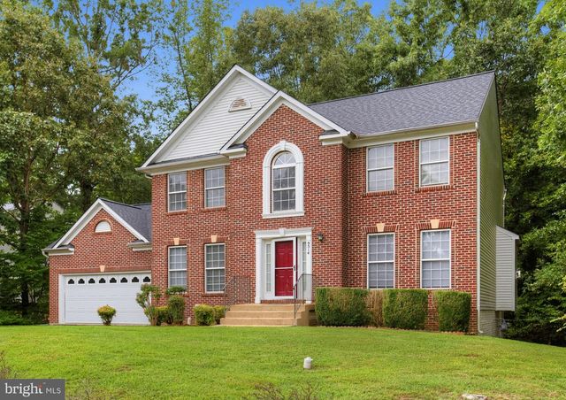 9514 HICKORY HILL DR, Fredericksburg, VA 22408