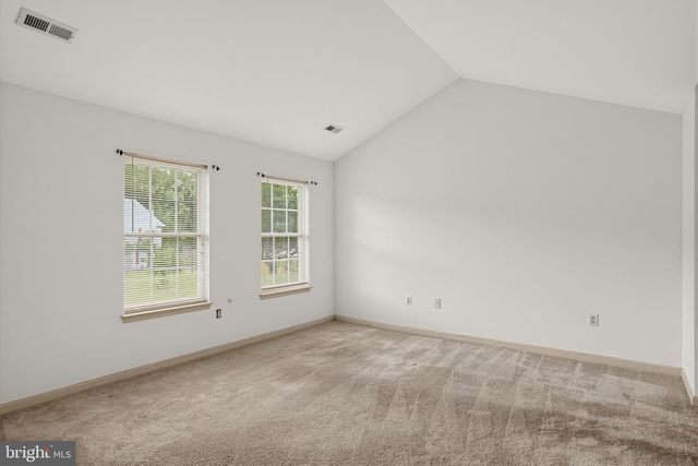 9514 HICKORY HILL DR, Fredericksburg, VA 22408