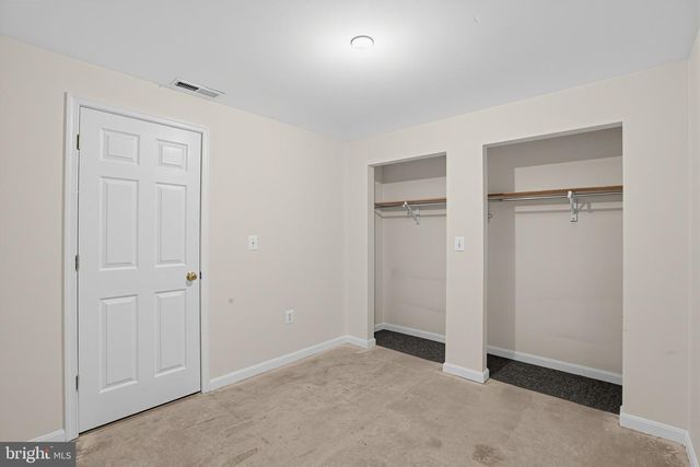 9514 HICKORY HILL DR, Fredericksburg, VA 22408