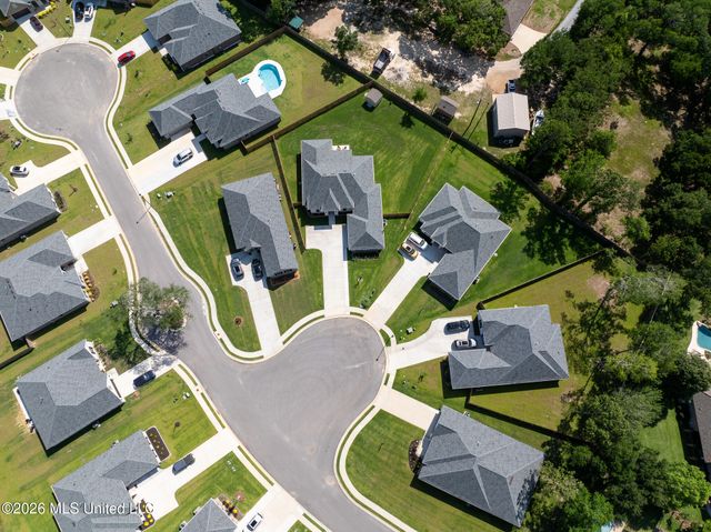 7298 S Aberdeen Drive, Pass Christian, MS 39571