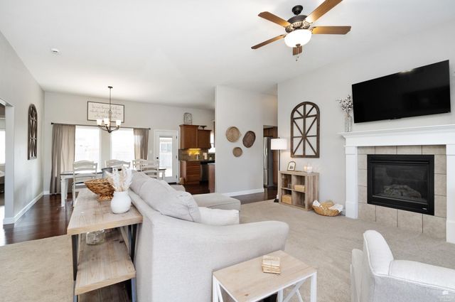 9950 Rosemary Lane, Manhattan, KS 66502