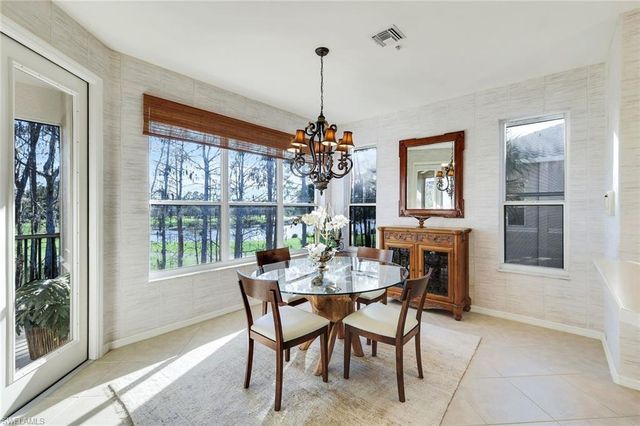 8490 Danbury BLVD # 205, Naples, FL 34120