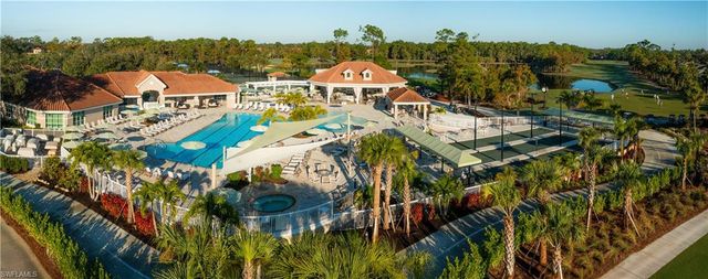 8490 Danbury BLVD # 205, Naples, FL 34120