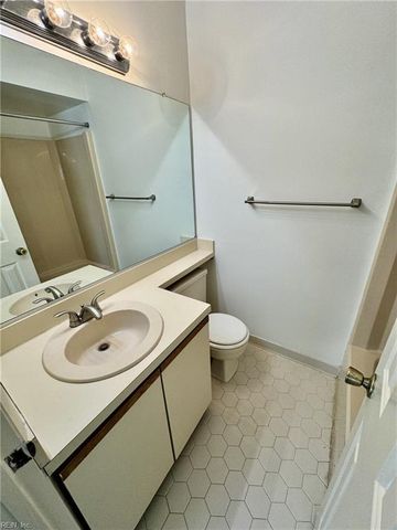 2326 Starfish RD, Virginia Beach, VA 23451