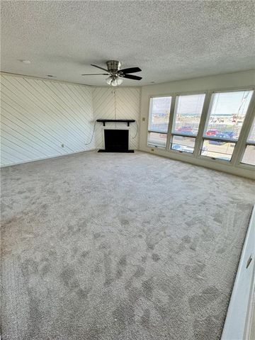 2326 Starfish RD, Virginia Beach, VA 23451