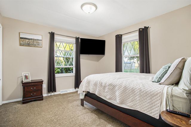 234 Lyn Brook Drive, Coldwater, MI 49036