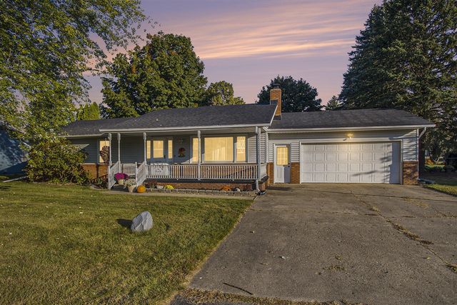 234 Lyn Brook Drive, Coldwater, MI 49036