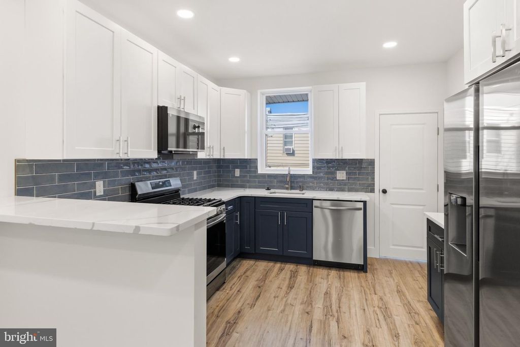 1724 N EDGEWOOD ST, Philadelphia, PA 19151 — photo 2