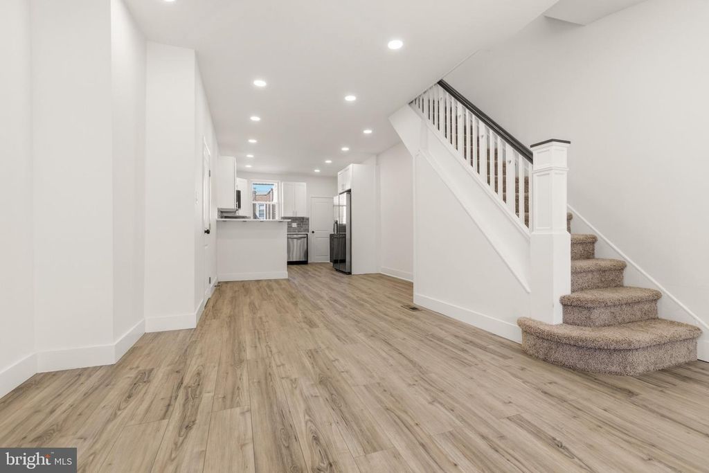 1724 N EDGEWOOD ST, Philadelphia, PA 19151 — photo 4