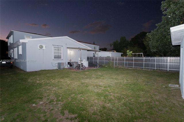 111 SW 31st Ct 1, Miami, FL 33135