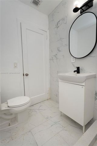 111 SW 31st Ct 1, Miami, FL 33135