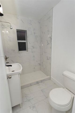 111 SW 31st Ct 1, Miami, FL 33135