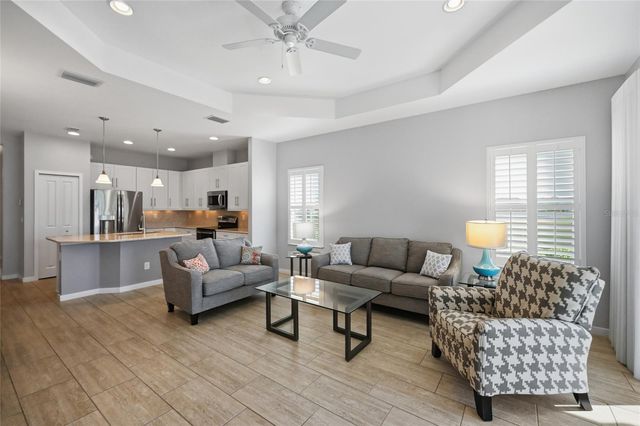 7105 VISTA BELLA DRIVE, Bradenton, FL 34209