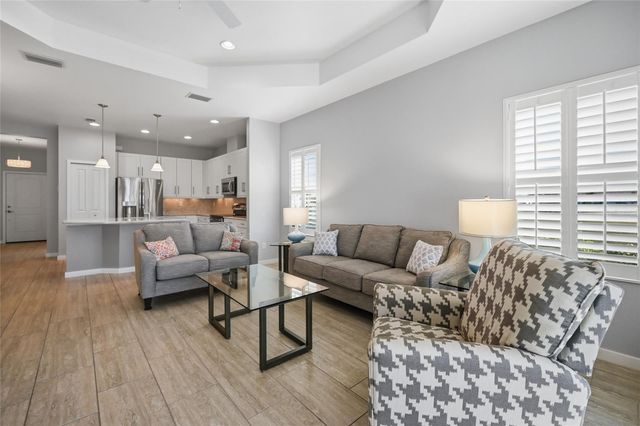 7105 VISTA BELLA DRIVE, Bradenton, FL 34209