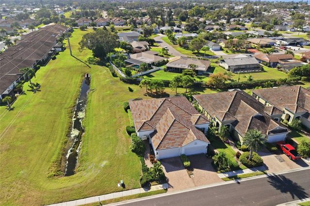 7105 VISTA BELLA DRIVE, Bradenton, FL 34209