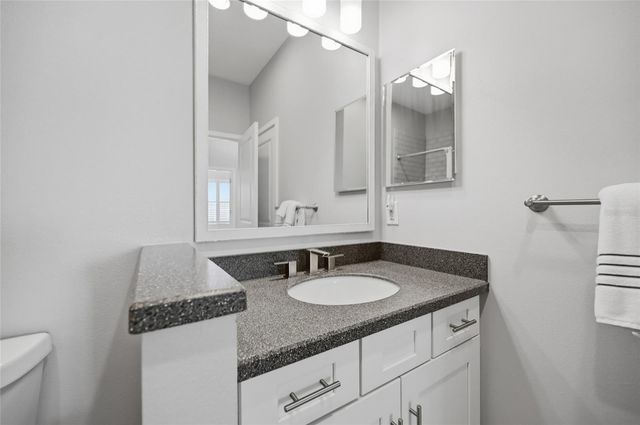 7105 VISTA BELLA DRIVE, Bradenton, FL 34209