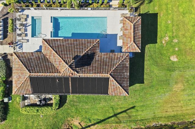 7105 VISTA BELLA DRIVE, Bradenton, FL 34209