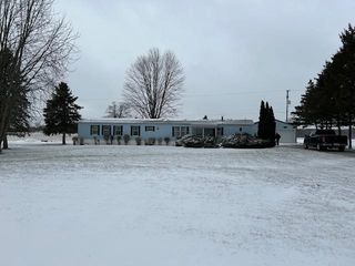 6189 Wildwood Drive, Elwell, MI 48832