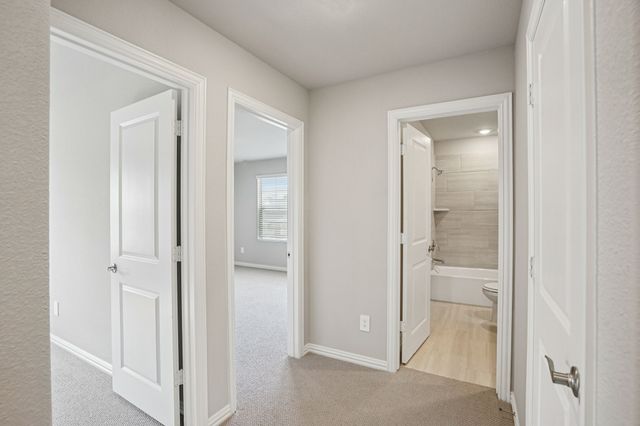 10816 Colonial Heights Lane, Fort Worth, TX 76179