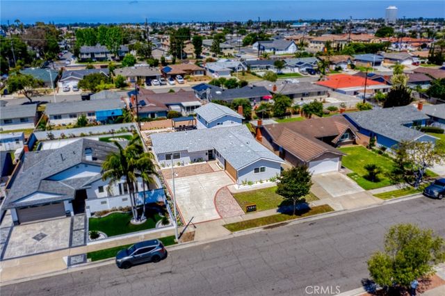 17641 Santa Maria, Fountain Valley, CA 92708