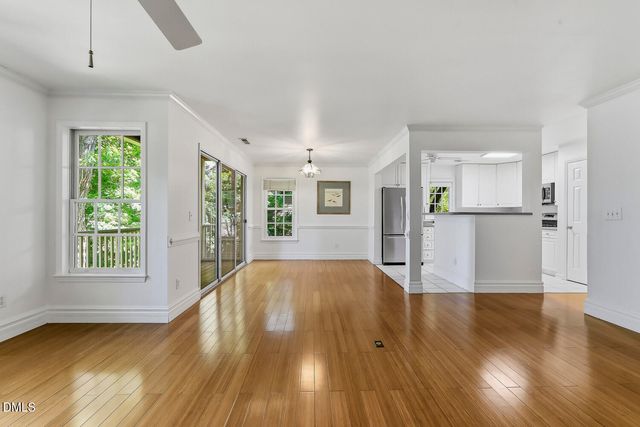 305 Glen Echo Lane Unit M, Cary, NC 27518