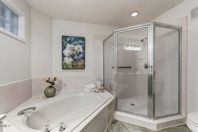 305 Glen Echo Lane Unit M, Cary, NC 27518
