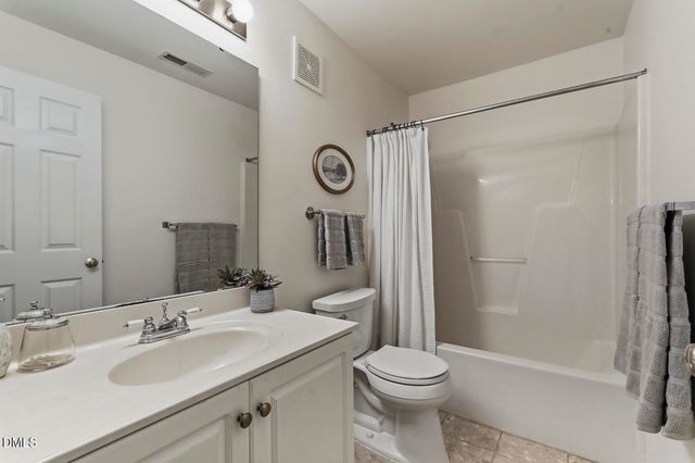 305 Glen Echo Lane Unit M, Cary, NC 27518
