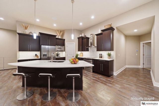 9700 Thornwood Circle, Lincoln, NE 68512