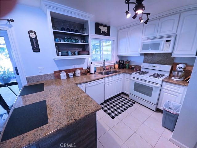 22122 Kenwood, Torrance, CA 90502