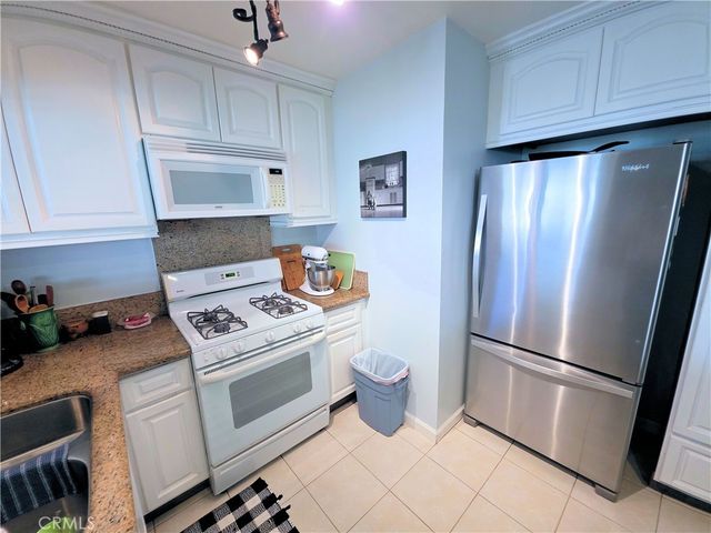 22122 Kenwood, Torrance, CA 90502