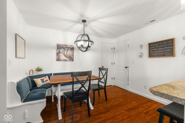 8951 S State Road 58, Columbus, IN 47201