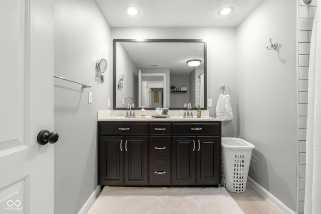 8951 S State Road 58, Columbus, IN 47201
