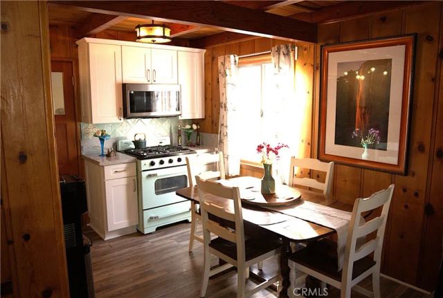 1671 Twin Lakes, Wrightwood, CA 92397
