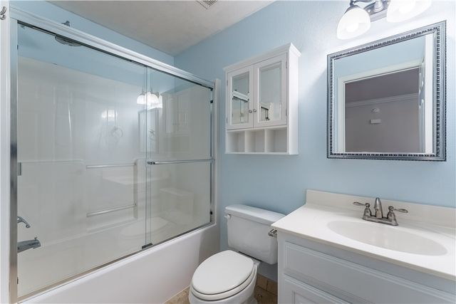 32 Latshaw Drive, Bella Vista, AR 72714