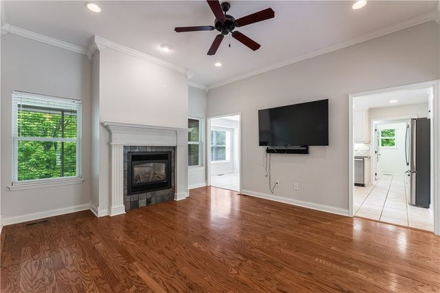 32 Latshaw Drive, Bella Vista, AR 72714