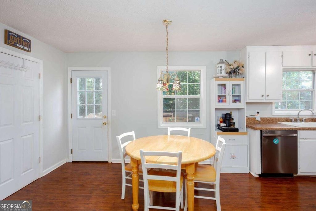 2430 Trenton Drive, Canton, GA 30115 — photo 5