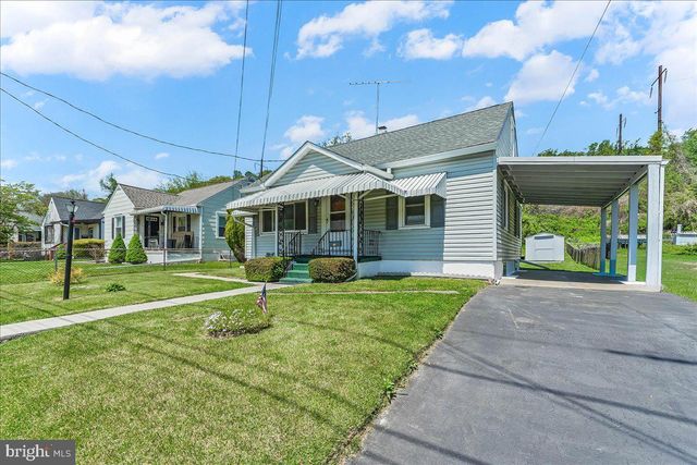 713 CHARLES ST, Coatesville, PA 19320