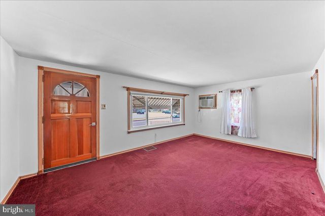 713 CHARLES ST, Coatesville, PA 19320