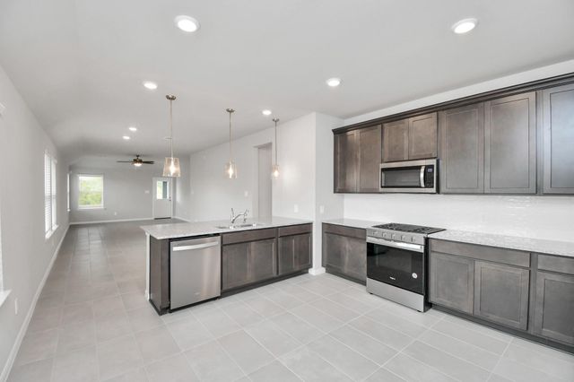 19600 Stripe Hill Bend, Montgomery, TX 77356