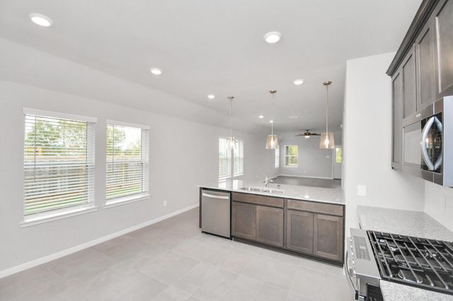 19600 Stripe Hill Bend, Montgomery, TX 77356