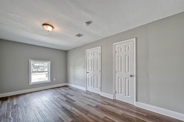 5606 Elm Springs Drive, Houston, TX 77048
